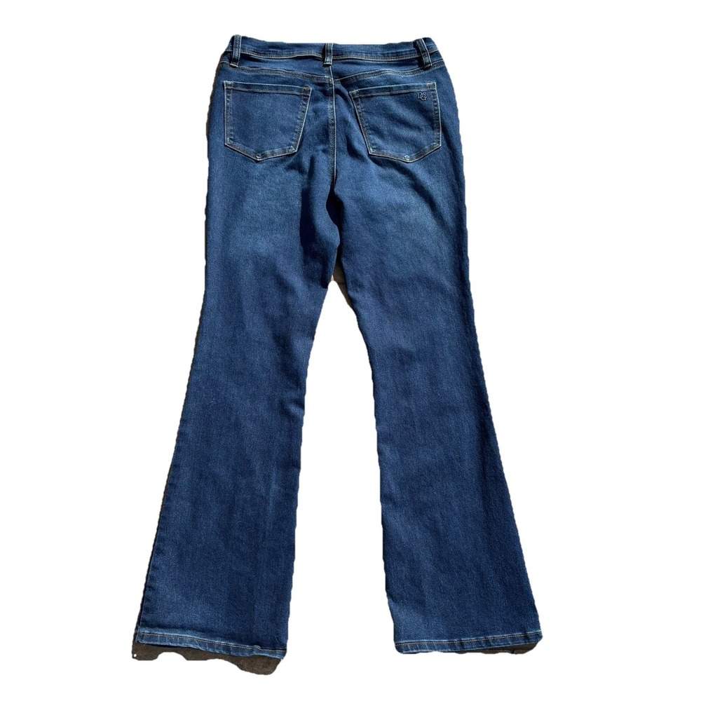 DG2 Diane Gilman Jeans Size 8/30x31 Bootcut Stretch Denim Blue Jeans Women's - Picture 3 of 10